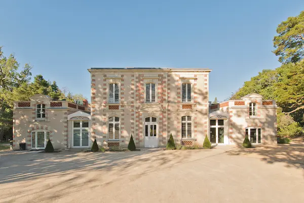 Lieu Manoir Claudine