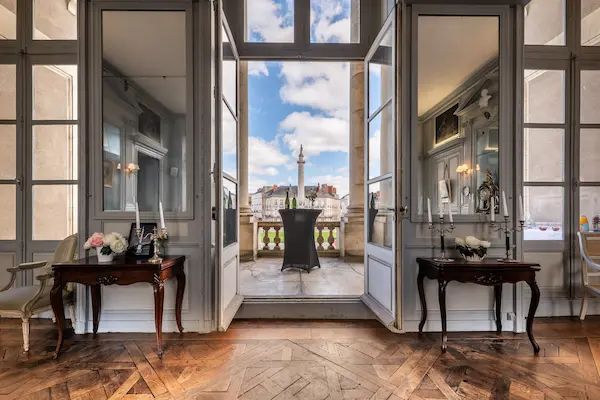 Lieu Salon de la Plume